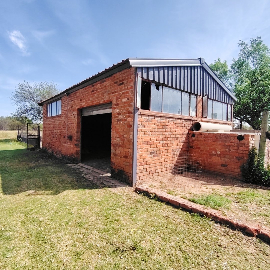 Commercial Property for Sale in Roodewal Free State
